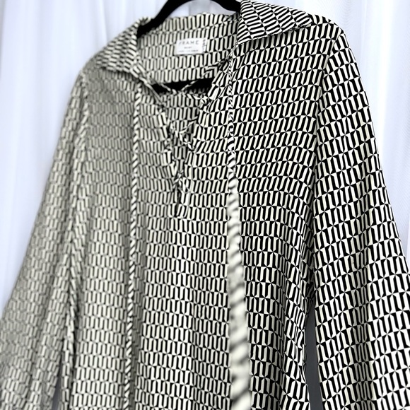 Frame - Silk Blouse, Black and White Patterned Women's Top - Picture 6 of 10